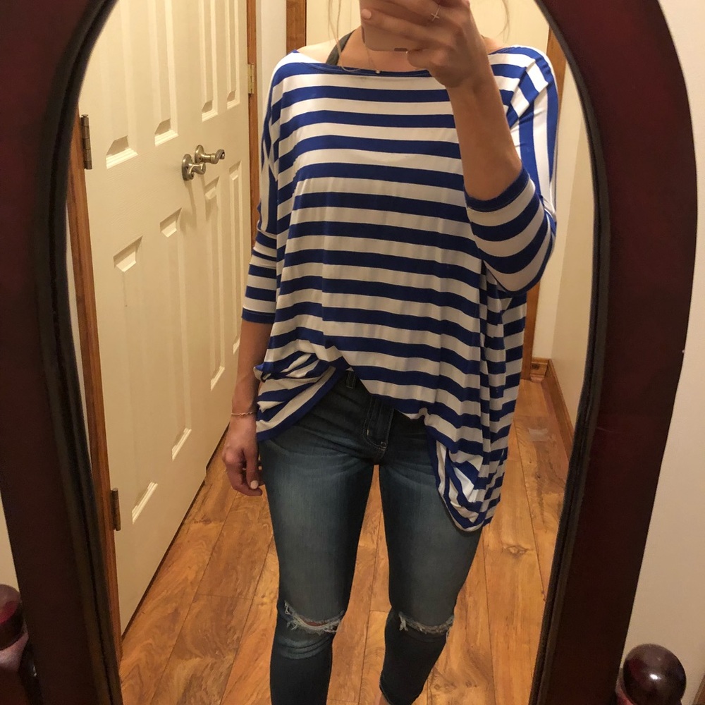 Royal and white Piko 3/4 length sleeve